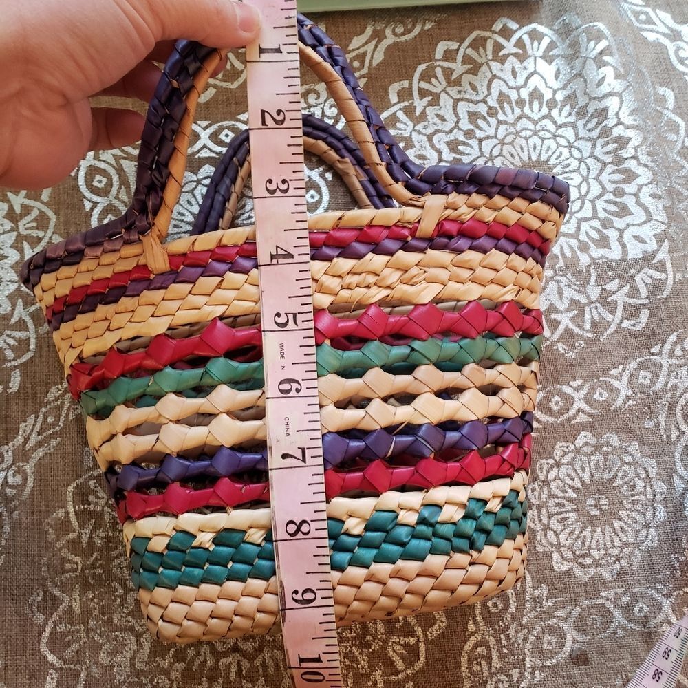 Basket   - Picture 8 of 10